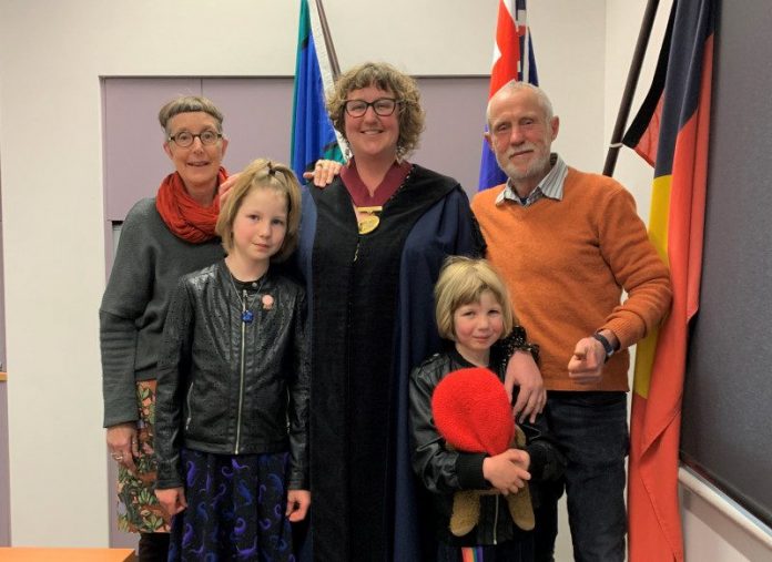 cmayor181122 Cr Rosie Annear was appointed as Mayor of Mount Alexander Shire Council on Tuesday evening to the delight of her parents and her daughters. L-R: Robyn, Aurora, Rosie, Odessa, and David.