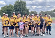 Harcourt tennis side celebrates