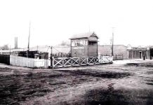 Let’s take a look back at the Walker St rail crossing