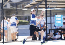 Back to back wins for Lewis