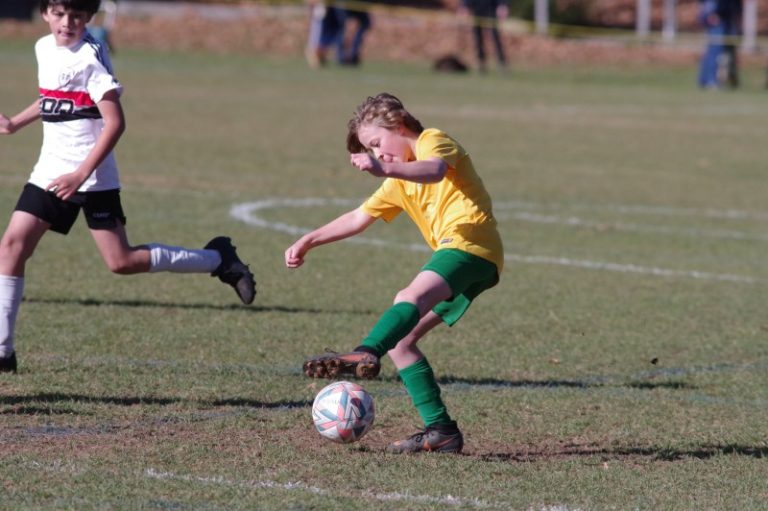 Goldfields battle it out