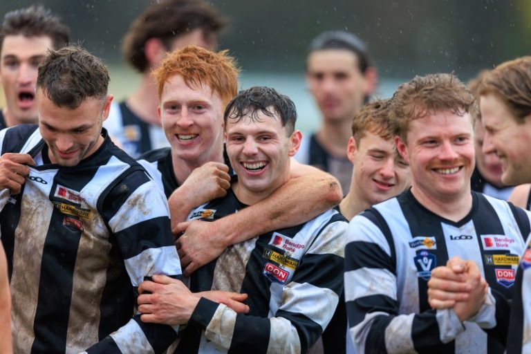 Magpies soar to victory at Tannery Lane