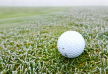 Golfers brave the chill