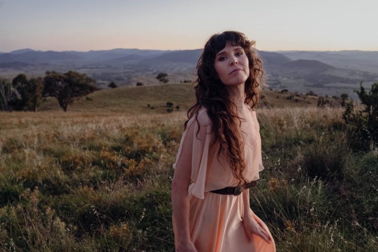 Country artist to visit