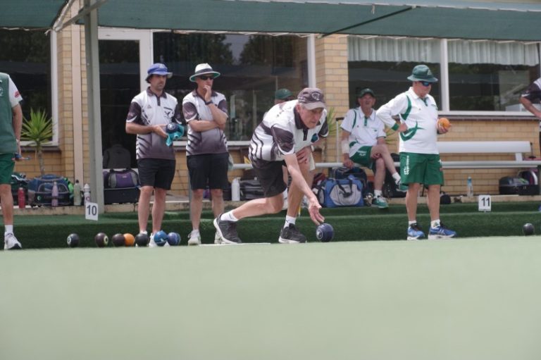 Strong win for Castlemaine bowlers