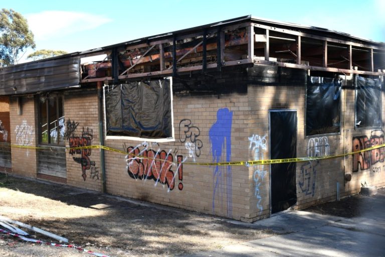 Police investigate suspicious fire