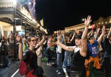 Maldon dances in the rain