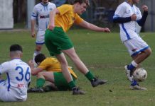 Castlemaine Youth run away win