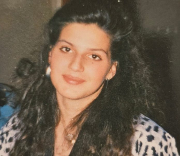 Victoria Police have arrested a man in relation to the 1994 murder of Castlemaine mum Samantha Mizzi.
