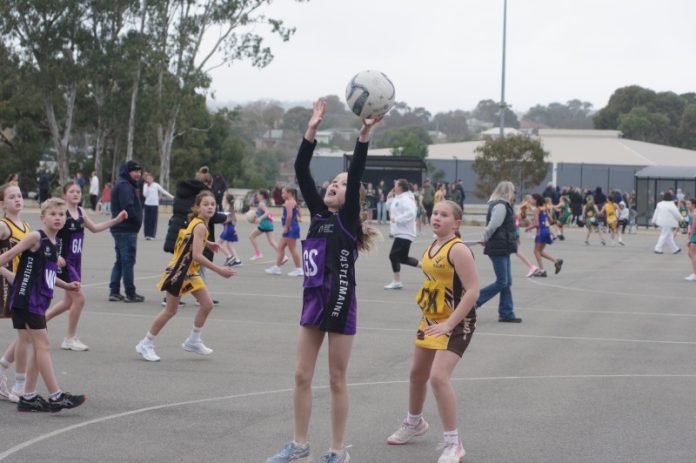 cCDNA220825-1 A young CDNA side take on Valley at Wesley Hill last Sunday. Photo: Max Lesser.