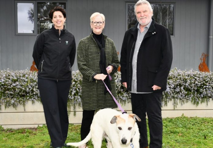 Shelter manager Elena Tolani, MP Maree Edwards, with Orvar (who is waiting to be adopted) and MAAW President Stephen Mann.