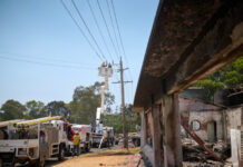 Update on power restoration efforts in Harcourt and across western Victoria Powercor teams work to restore powerlines near the Harcourt Coolstore.