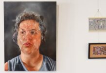 2025 winner, Gem Williamson, with his work entitled A Sticky Situation.