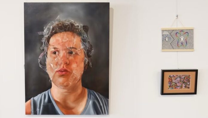 2025 winner, Gem Williamson, with his work entitled A Sticky Situation.