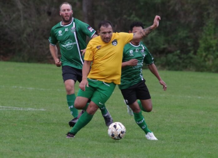 Goldfields battle it out against Moama last Sunday. Photo: Max Lesser.