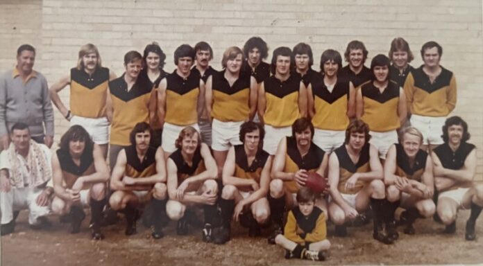 Champion team. The team included: (Back) R Maltby (Selector), H Domanski, I Gwynne, K McDonald, R Scullin, P Woodford, R Mountford and R Preece. (Centre) N Campbell, G Butterworth, R Maltby, K Baxter, P Briggs, R McClure and B Maltby. (Front) F Cole (Trainer), R Cole, L Harding, M Robinson, B Quarrel, B Charman (Capt-Coach), C Patterson, J Finning and R Harding. Photo: Shanae Finning.
