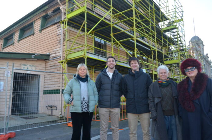Swim Mt Alexander (SWIMMA) members Lee Edmonds, Reece Hodge, Bryn Davies, Annie Jones and Suzanne Donisthorpe want to see the Drill Hall retained in community hands.