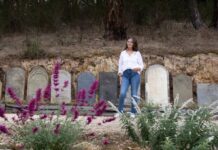 Castlemaine Cemetery manager Debra Tranter will be one of the special guests at this Saturday's Good Grief Lounge.