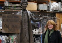 Monumental Women Internationally acclaimed figurative and portrait sculptor Jennifer Mann is pictured with her work featuring Australian activist Zelda D’Aprano.