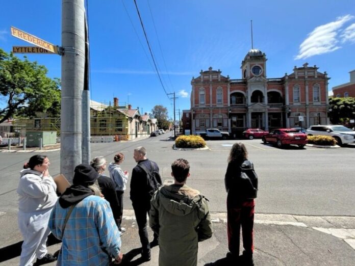 A before shot from the yarns on Frederick Street, as the wartaka group connected with Council in Castlemaine.