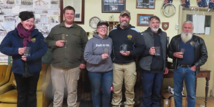 cRifle110826 Daily winners (L-R) Kerri Neven, James Dolphin, Shannon King, Tony Skinner, Greg Brown and Chris Jolme.