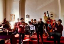 Band without Borders Band without Borders will be having a monthly dance at the Goods Shed on the fourth Sunday of the month.